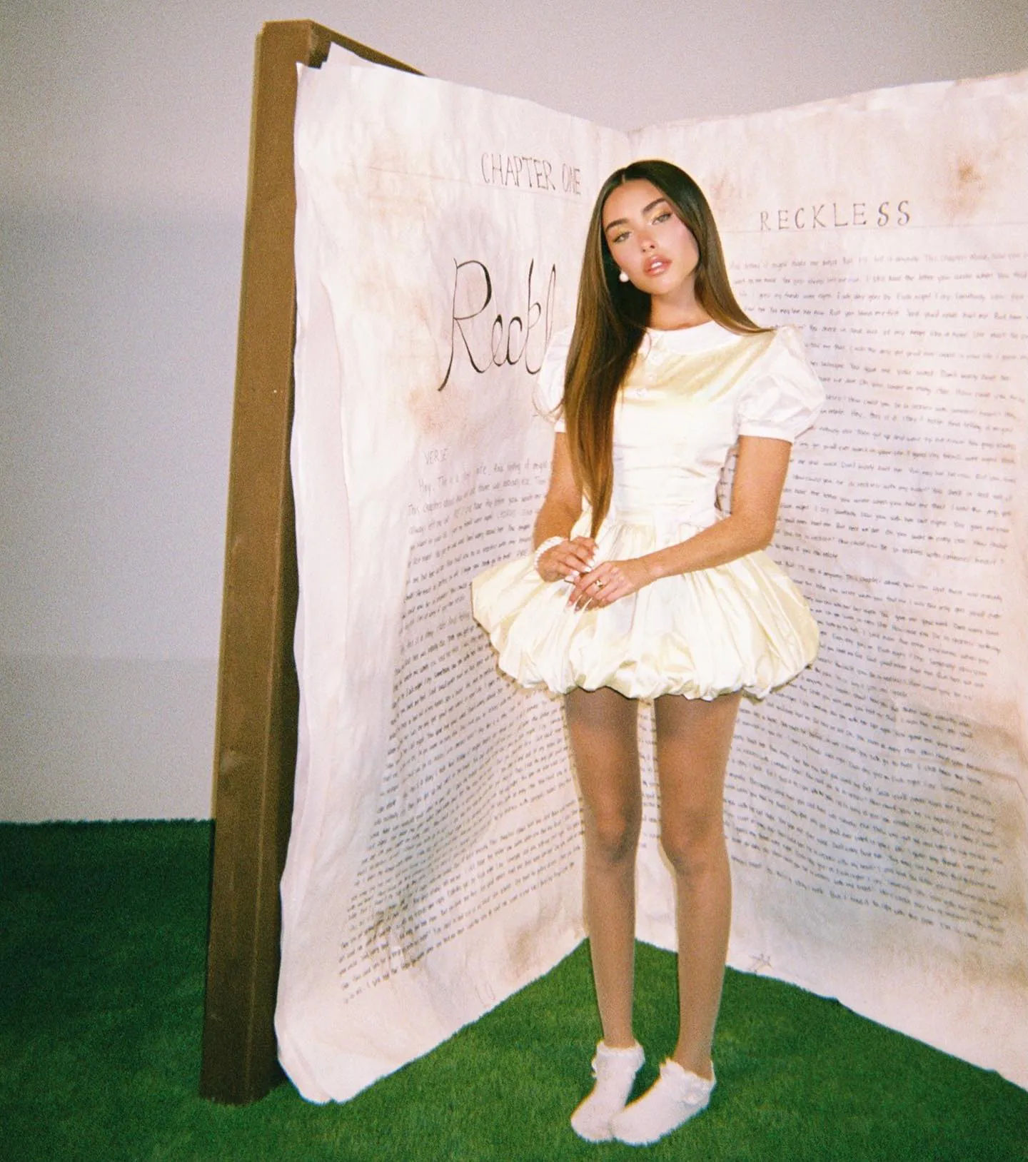 Madison Beer - madison-beer-hot-11.webp